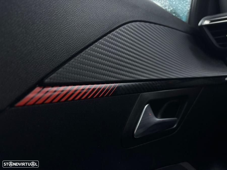 Peugeot e-208 E-Style - 22