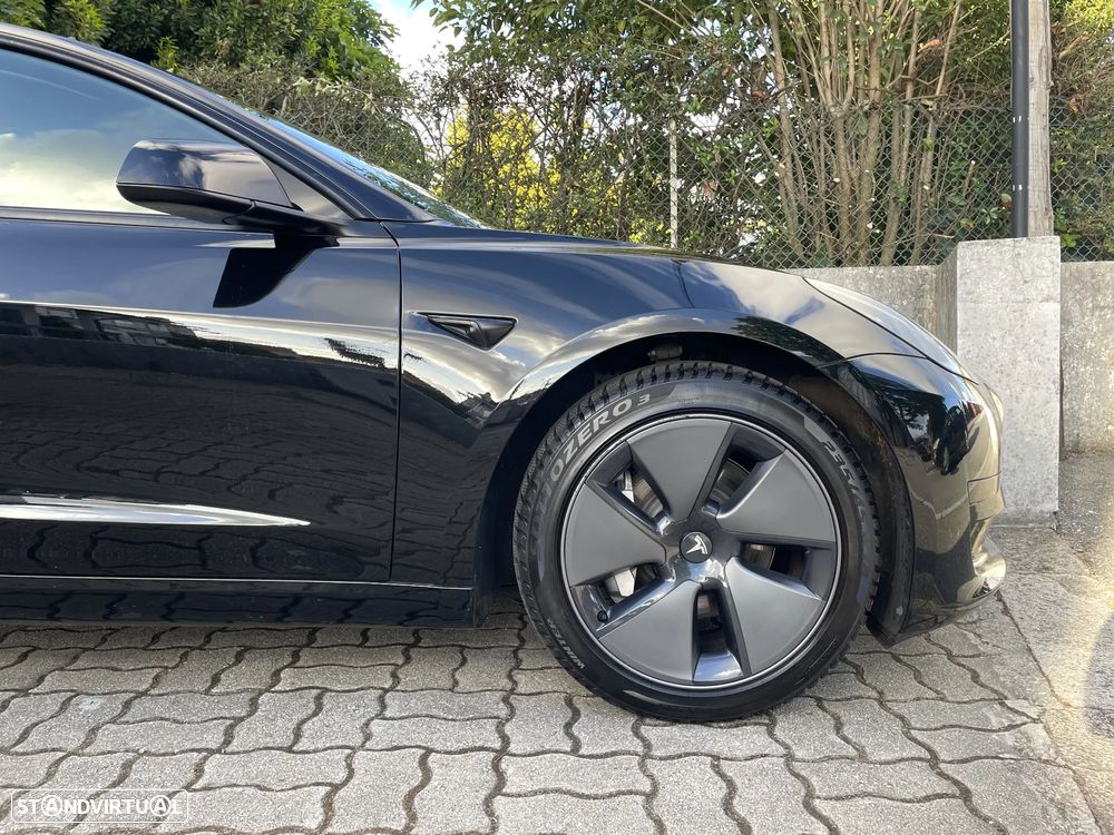 Tesla Model 3 RWD - 11
