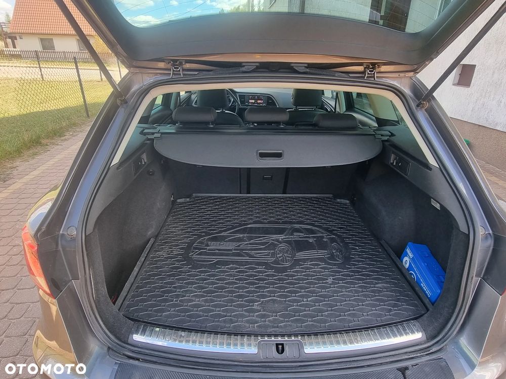 Seat Leon 2.0 TDI DPF Start&Stop DSG FR - 8