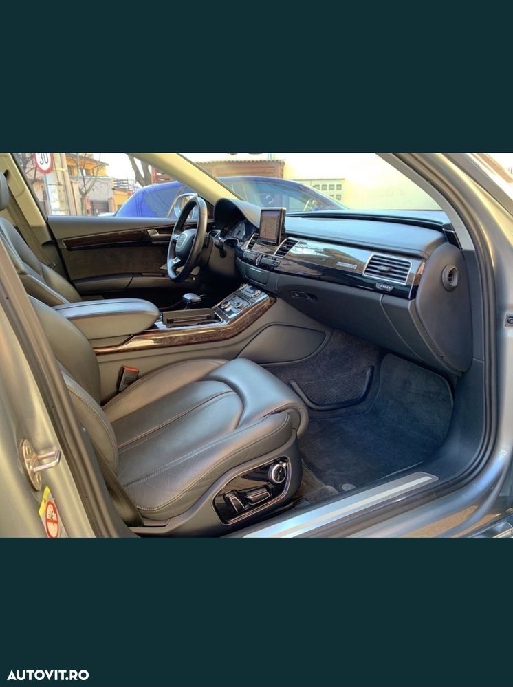 Audi A8 - 10