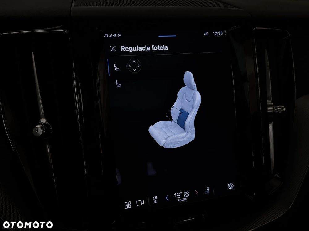 Volvo XC 60 B4 D AWD Geartronic RDesign - 26