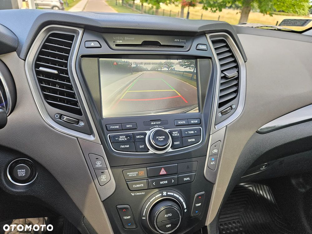 Hyundai Santa Fe - 24