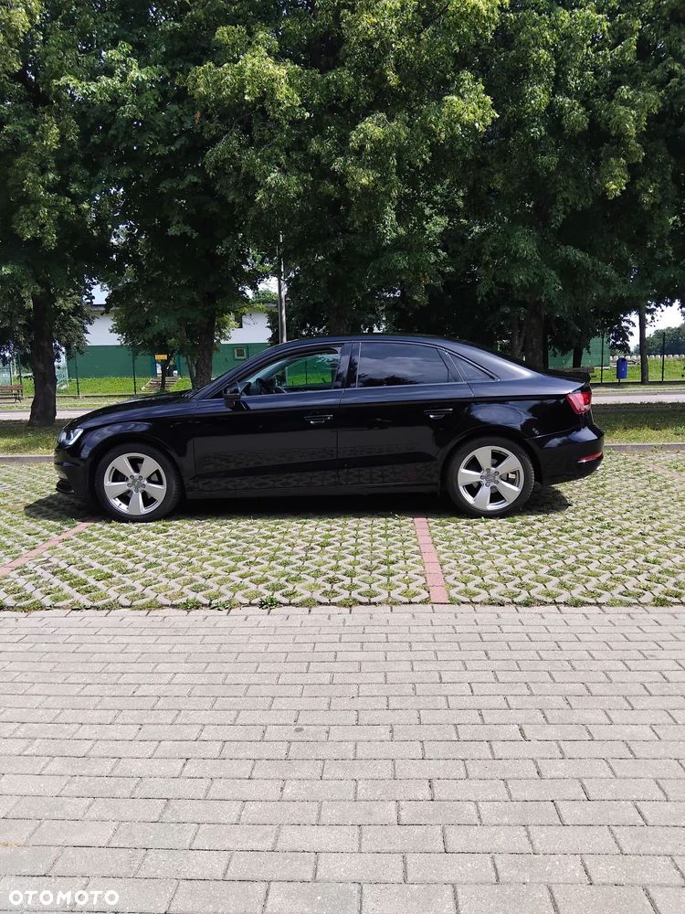 Audi A3 Limousine 1.6 TDI ultra Attraction - 7