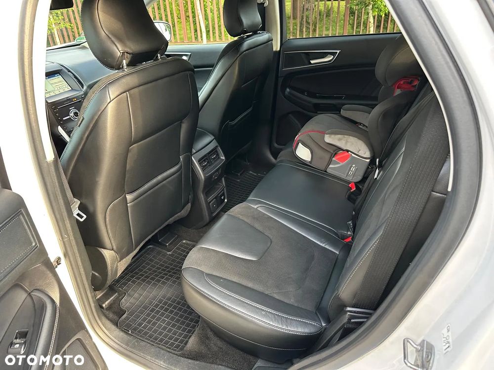 Ford Edge 2.0 TDCi Bi-Turbo 4x4 ST-LINE - 6