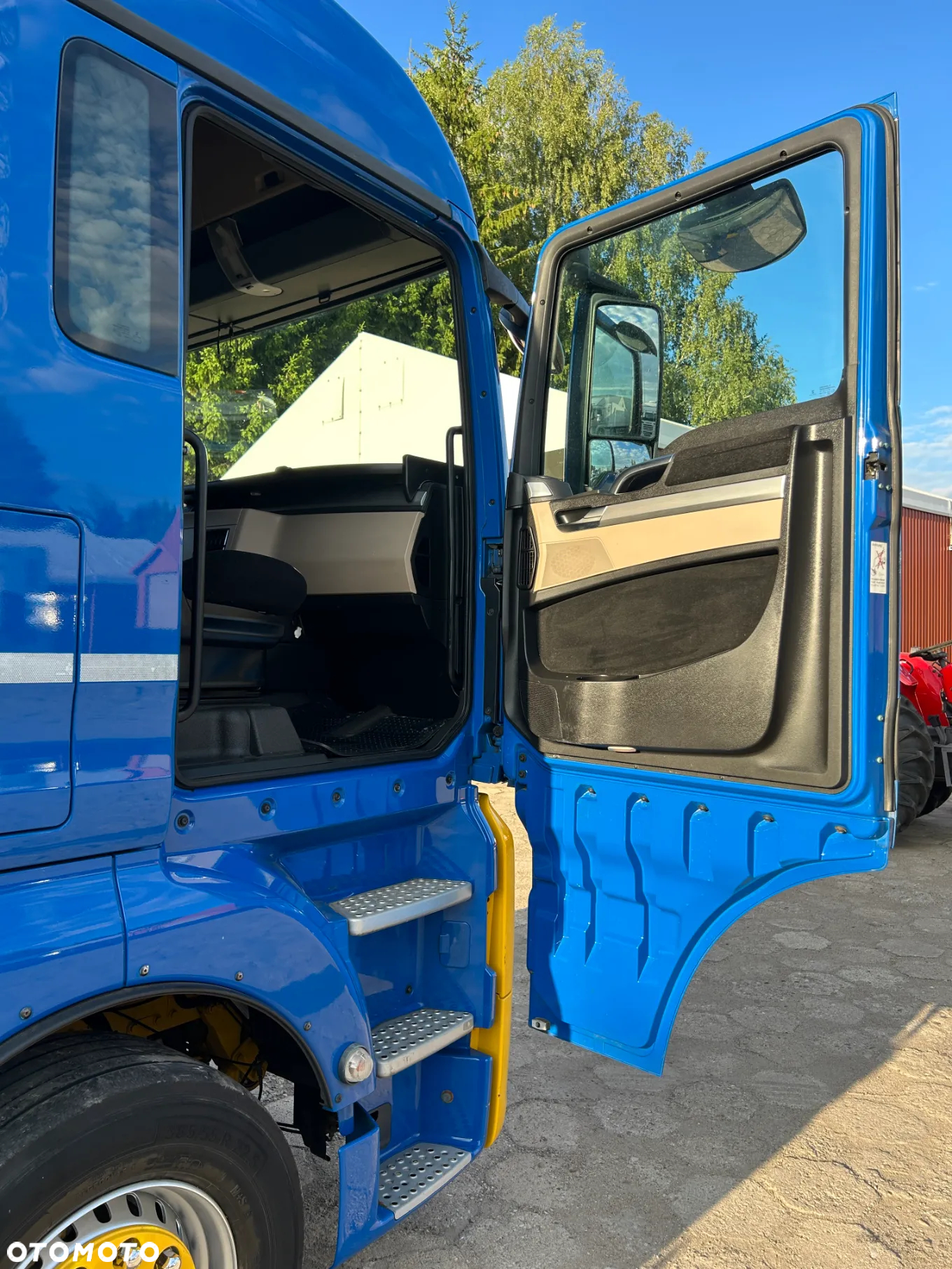 MAN TGX 26.460 KM / BDF 6x2 / AUTOMAT / RETARDER / 3 OSIE !! - 37