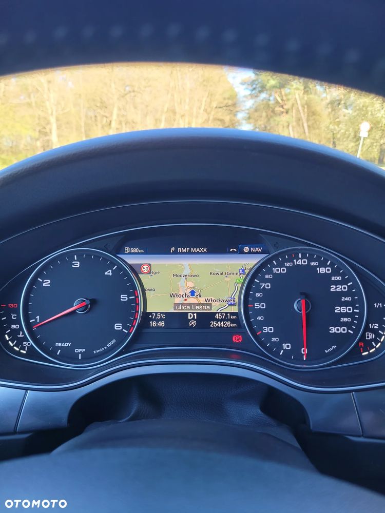 Audi A6 Avant 2.0 TDI Ultra DPF S tronic - 7