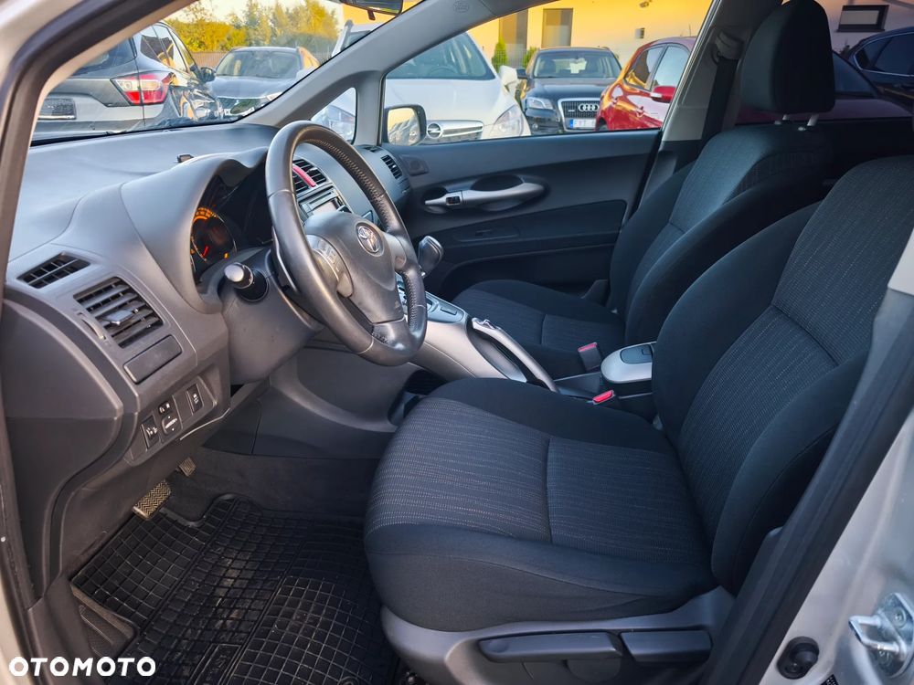 Toyota Auris 1.6 Valvematic Edition - 13