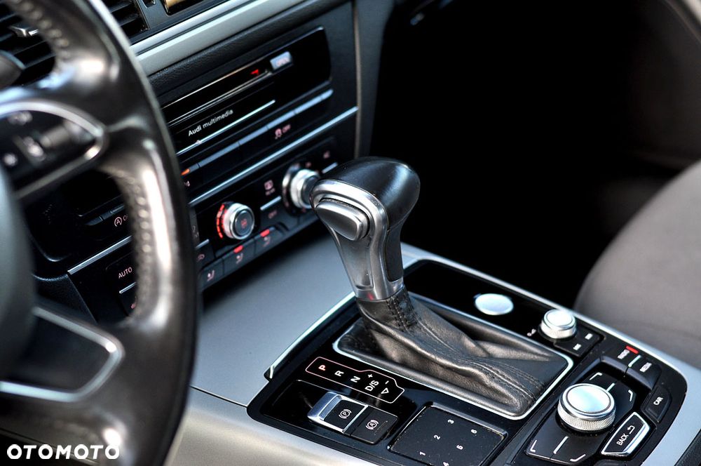 Audi A6 Limousine 2.0 TDI DPF multitronic sport selection - 17