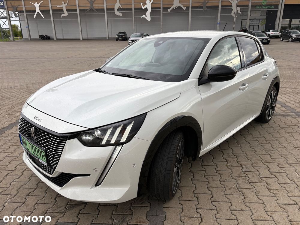 Peugeot 208 GT - 4