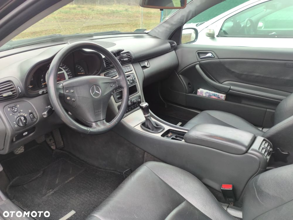 Mercedes-Benz Klasa C 220 CDI - 6