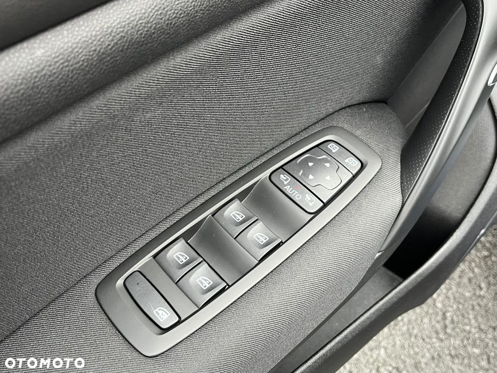 Renault Megane 1.5 Blue dCi Limited - 26