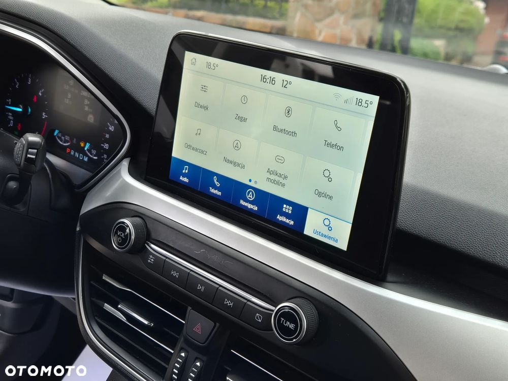 Ford Focus 1.5 EcoBlue Start-Stopp-System TITANIUM - 33