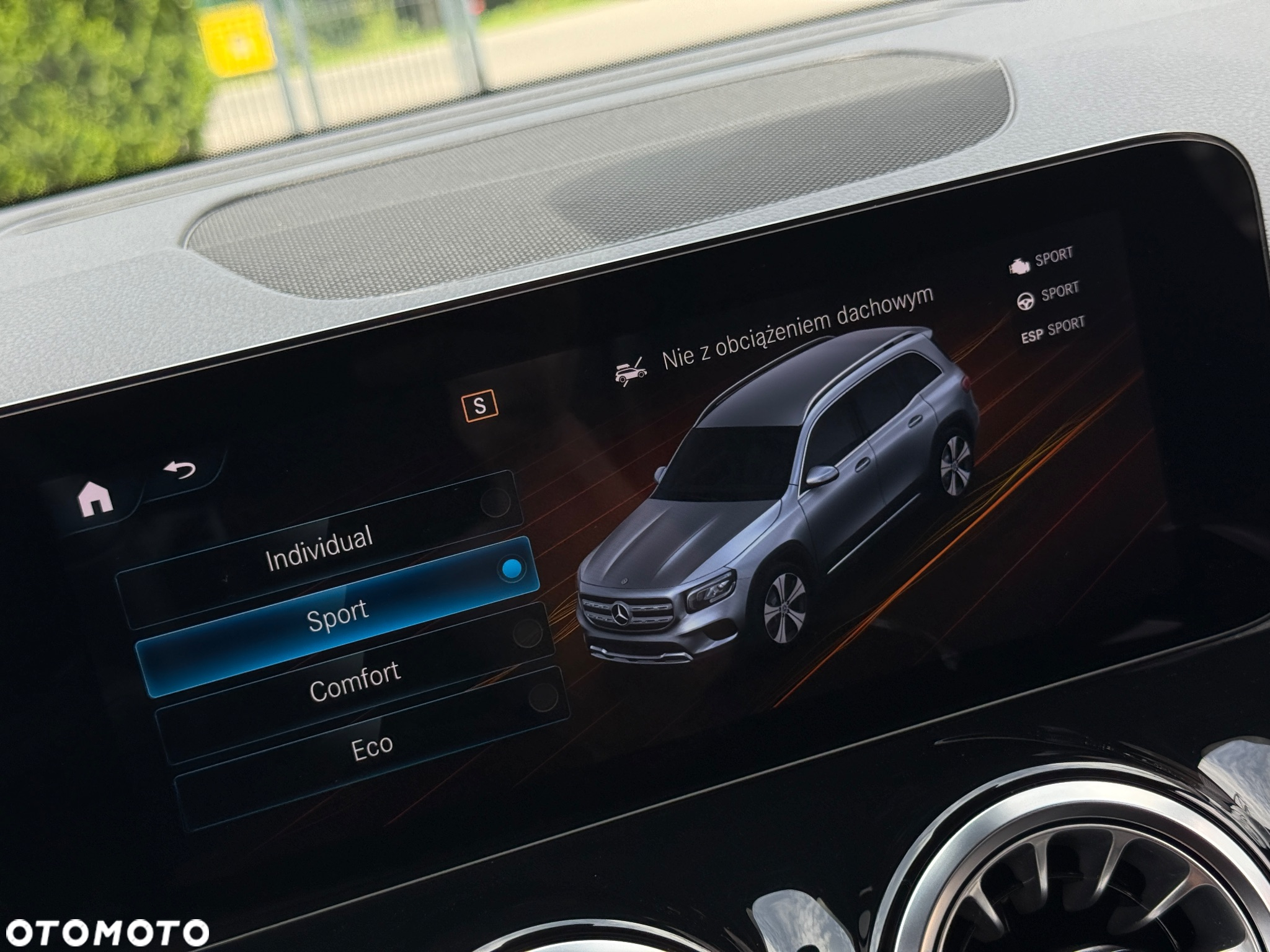 Mercedes-Benz GLB 200 d 8G-DCT - 28