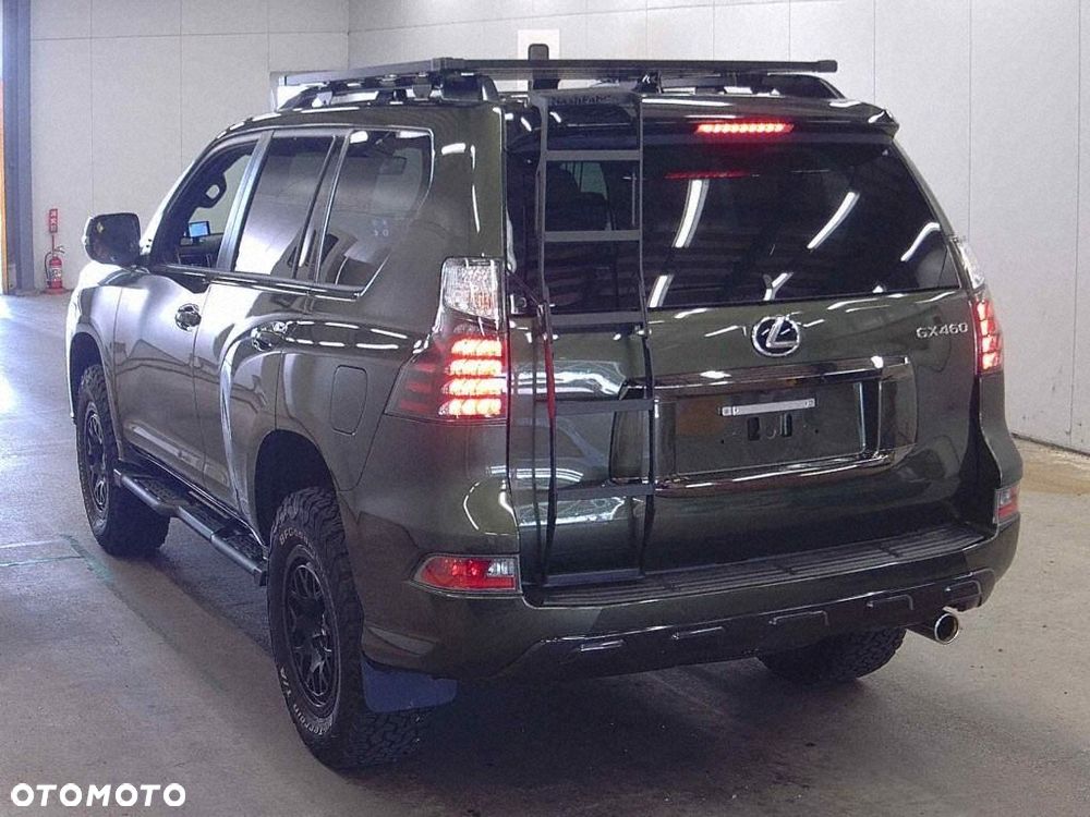 Lexus GX - 4