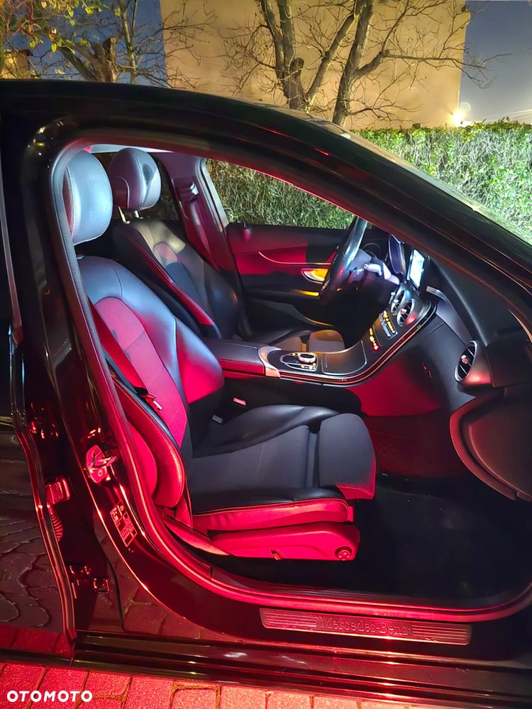 Mercedes-Benz Klasa C 220 d 4MATIC 9G-TRONIC - 3