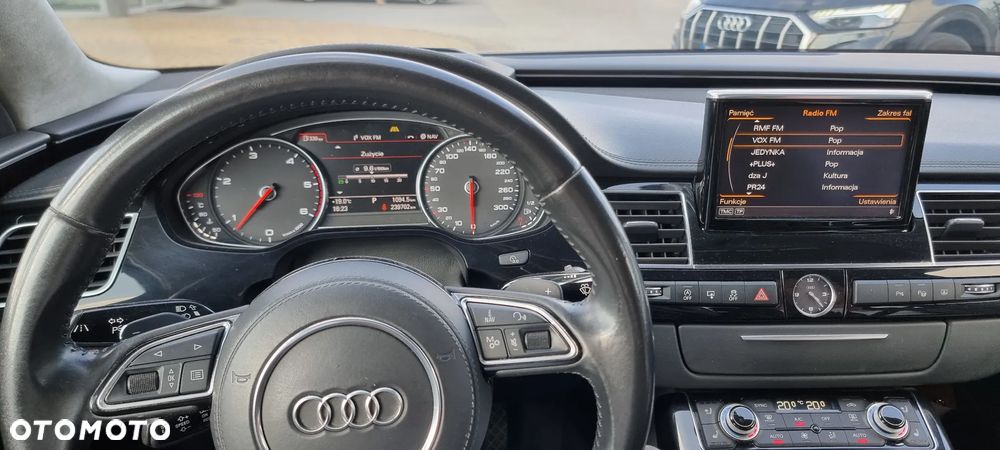 Audi A8 4.2 TDI clean diesel Quattro - 9