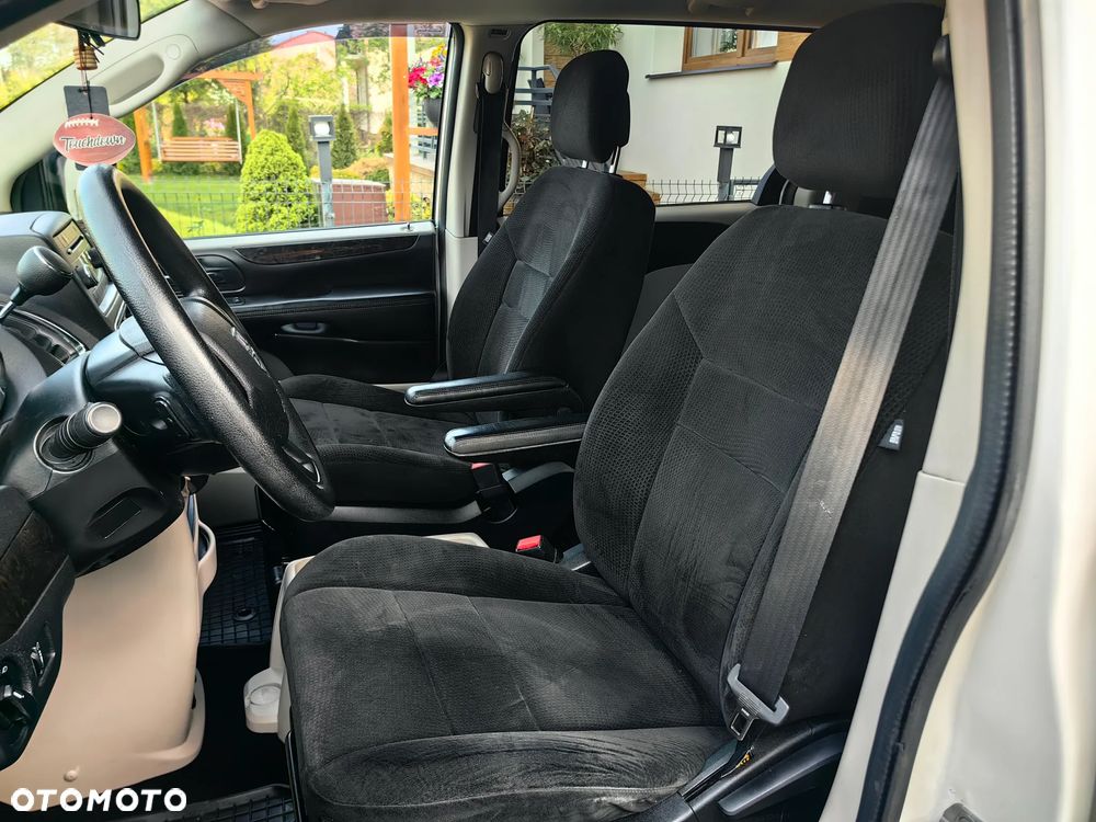 Dodge Grand Caravan 3.6 Express - 19
