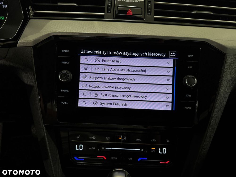 Volkswagen Passat Variant - 24