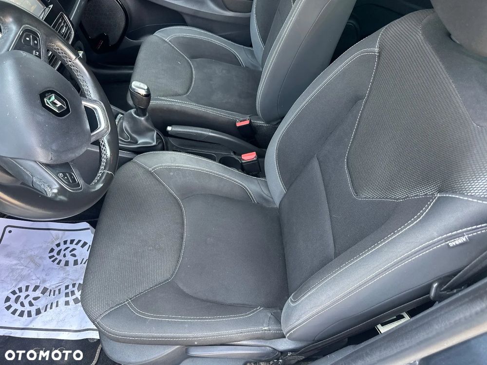 Renault Clio 1.2 16V Alize - 21