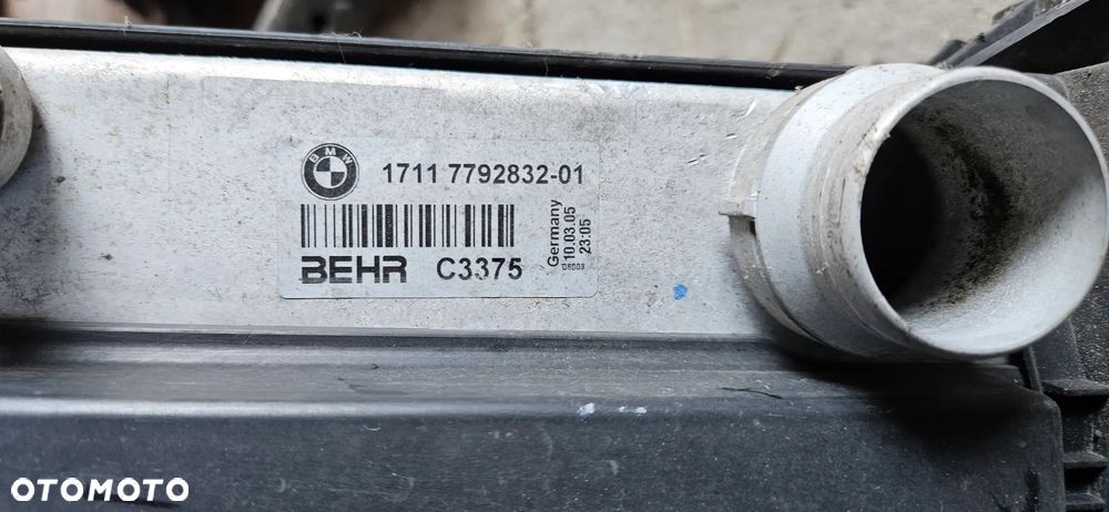 BMW 5 E60 E61 3.0D AUTOMAT Komplet chłodnic Chłodnice Chłodnica wody klimatyzacji Wentylator  7792832 6925724 - 10