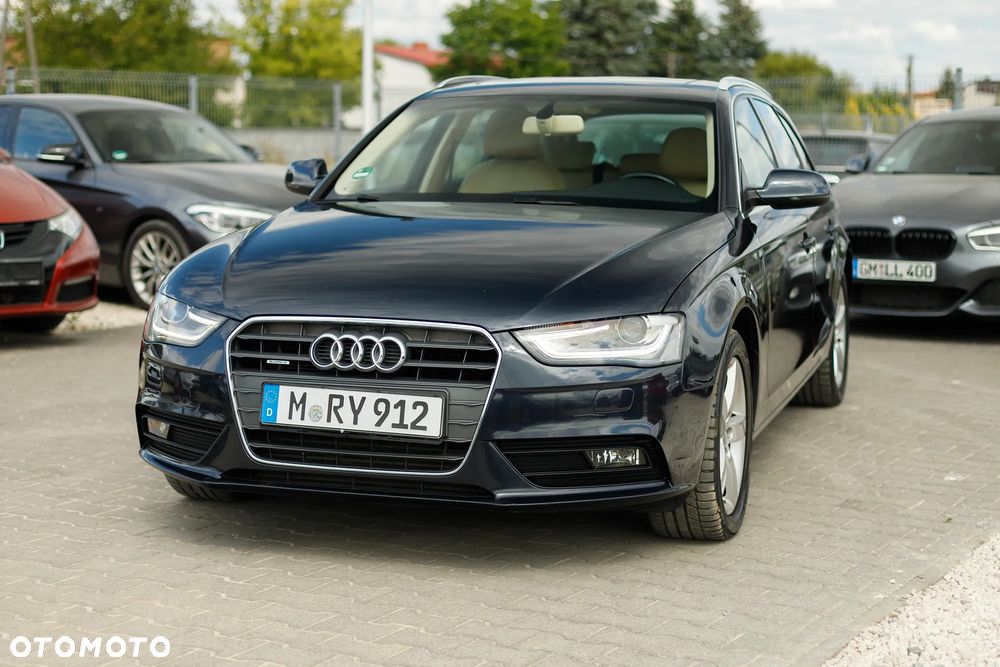 Audi A4 Avant - 6