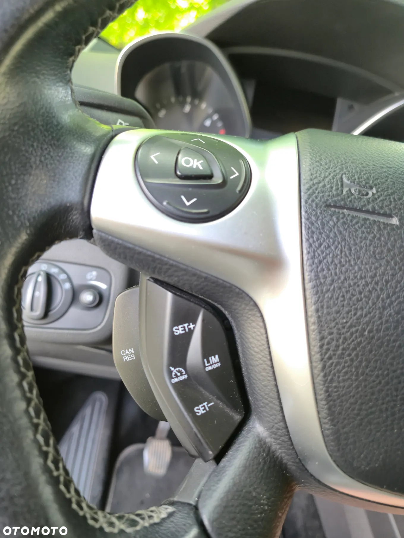 Ford Kuga 2.0 TDCi 2x4 ST-Line - 32