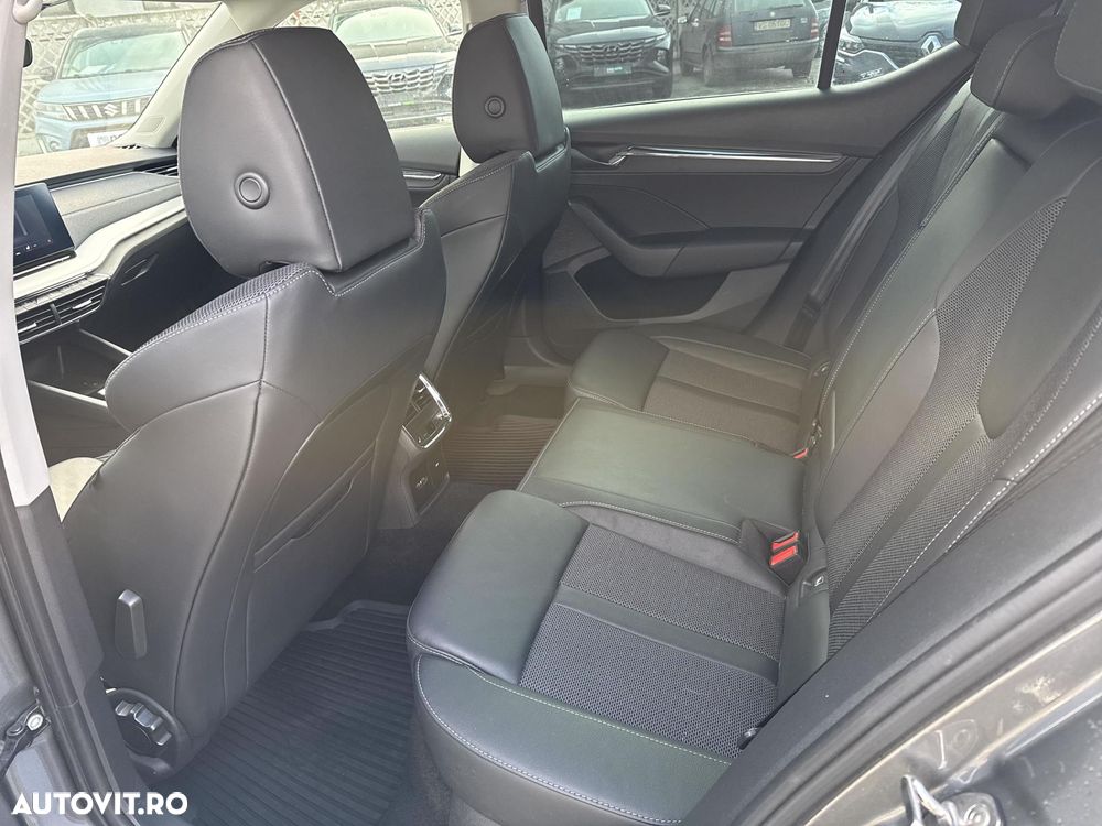 Skoda Octavia 1.5 TSI DSG MHEV Style - 14