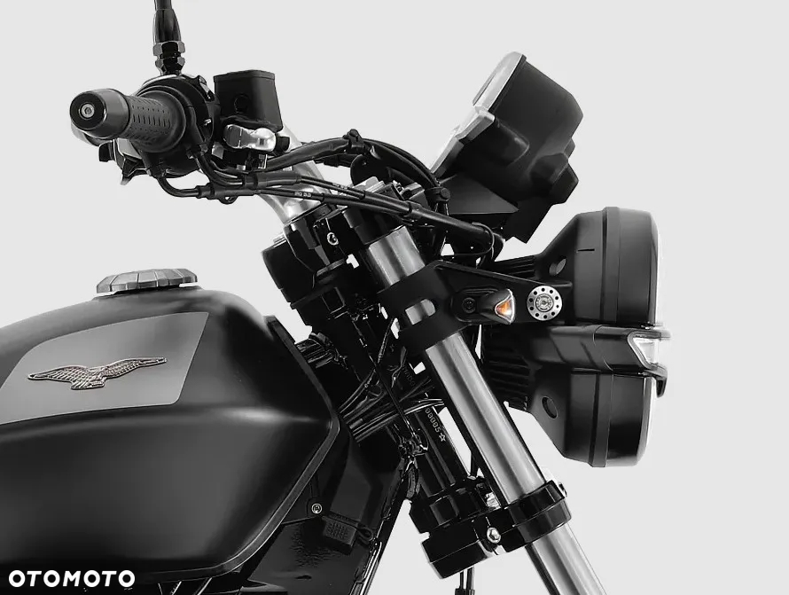Moto Guzzi V9 - 4