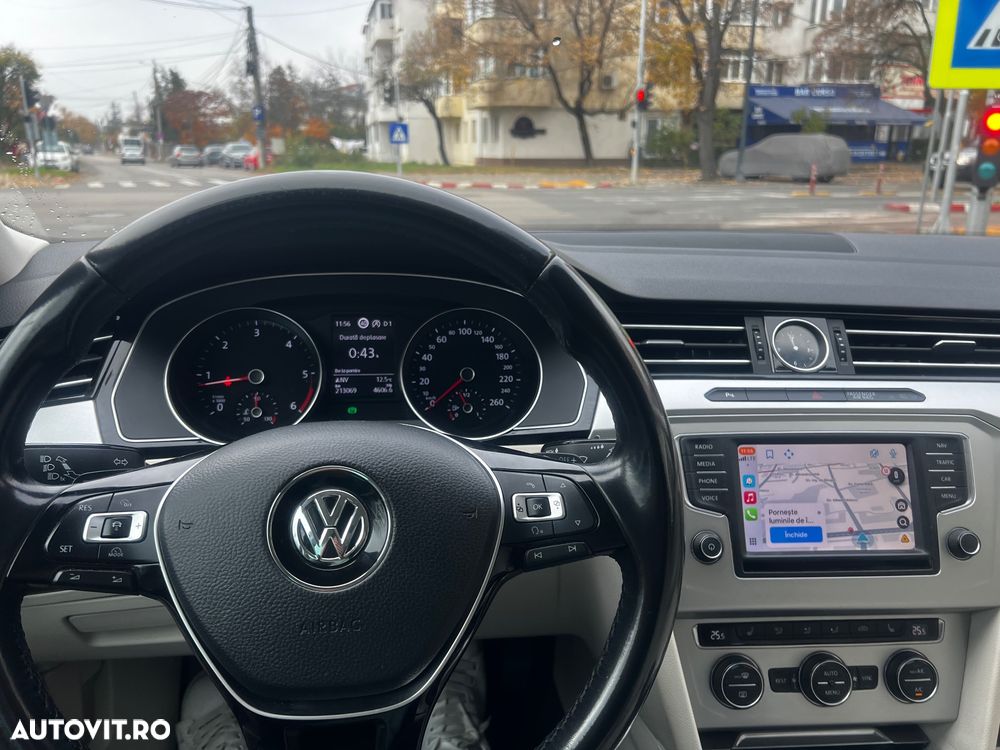 Volkswagen Passat 2.0 TDI DSG Highline - 6