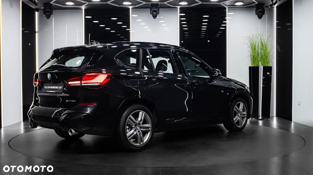 BMW X1 xDrive20i M Sport - 9