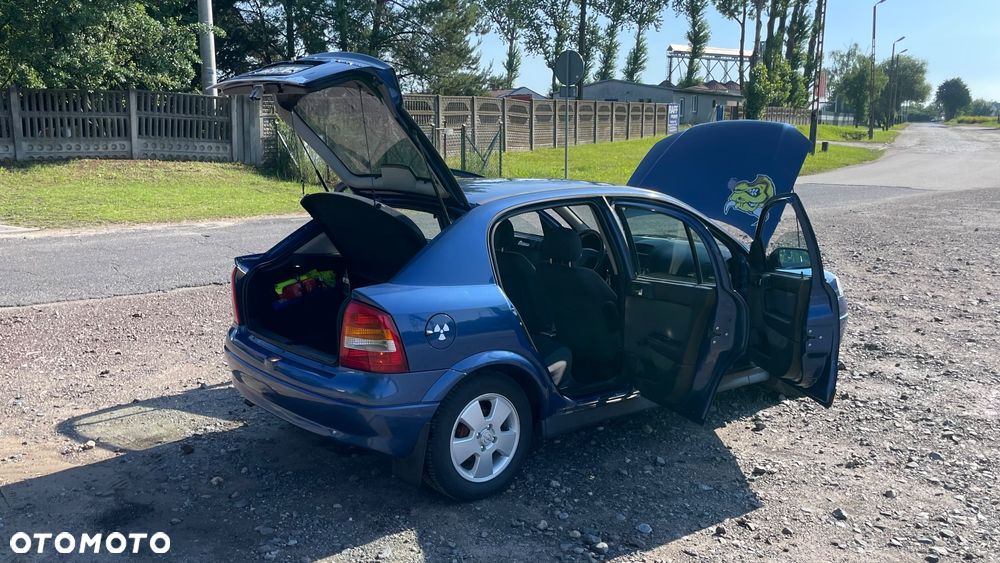 Opel Astra 1.7 DTI - 7
