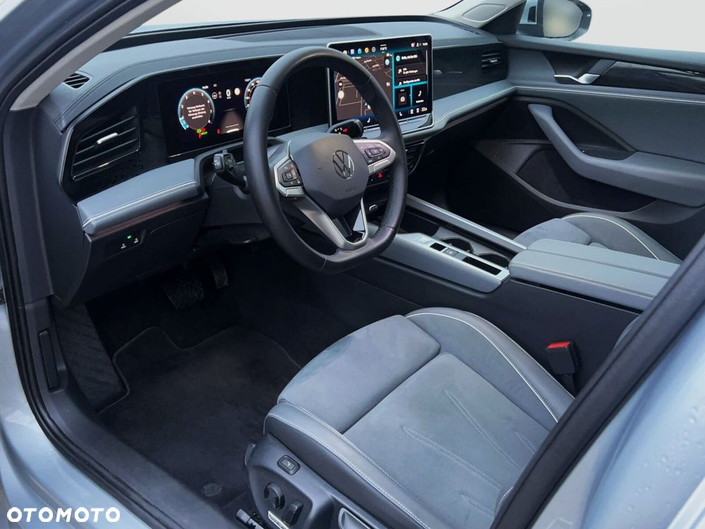 Volkswagen Passat - 14