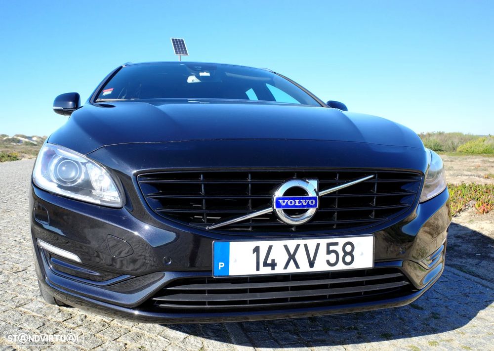 Volvo V60 D6 Plug-In-Hybrid AWD Geartronic Summum - 7