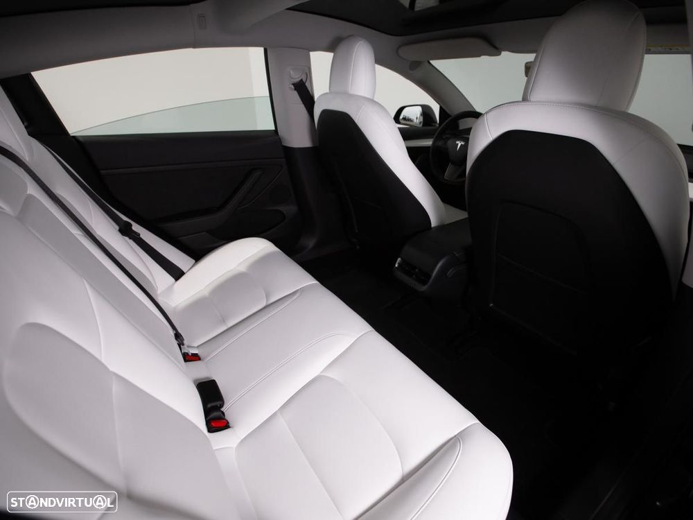 Tesla Model 3 Standard Range Plus RWD - 11
