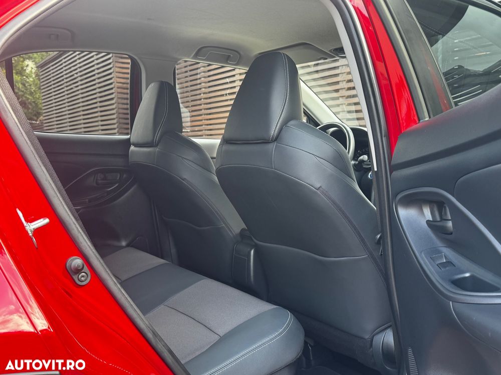 Toyota Yaris Cross 1.5 VVT-i AWD-i Adventure - 28