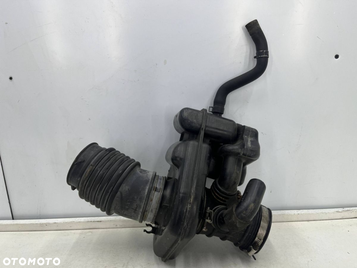 Rezonator Powietrza Nissan Murano 3.5 v6 Z50 Dolot 9Y504 - 4