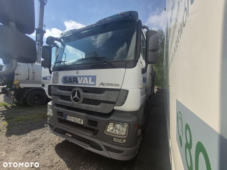 Mercedes-Benz Actros 2532 BlueTec 5 - 11