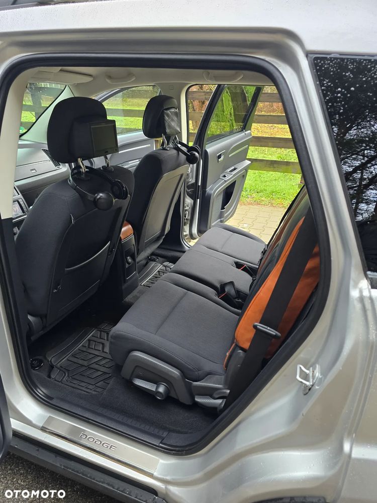 Dodge Journey 2.4 SE - 23