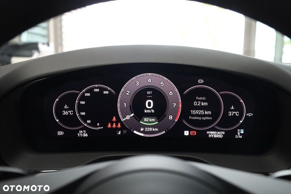 Porsche Panamera - 16