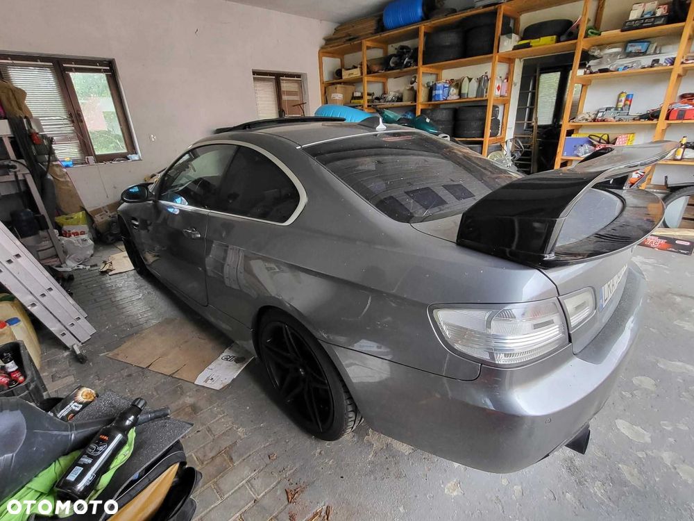 Spoiler Bmw E92 E90 Dokładka Skrzydło Duże Gt CLASS Czarny Połysk - 2