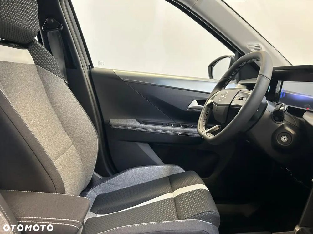 Opel Frontera 1.2 T mHEV GS eDTC6 - 8