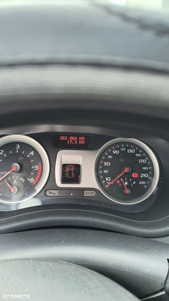 Renault Clio - 12