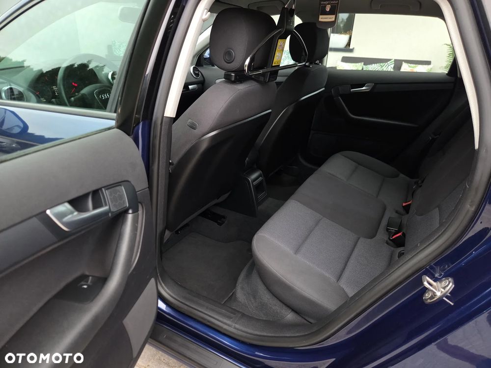 Audi A3 Sportback - 15