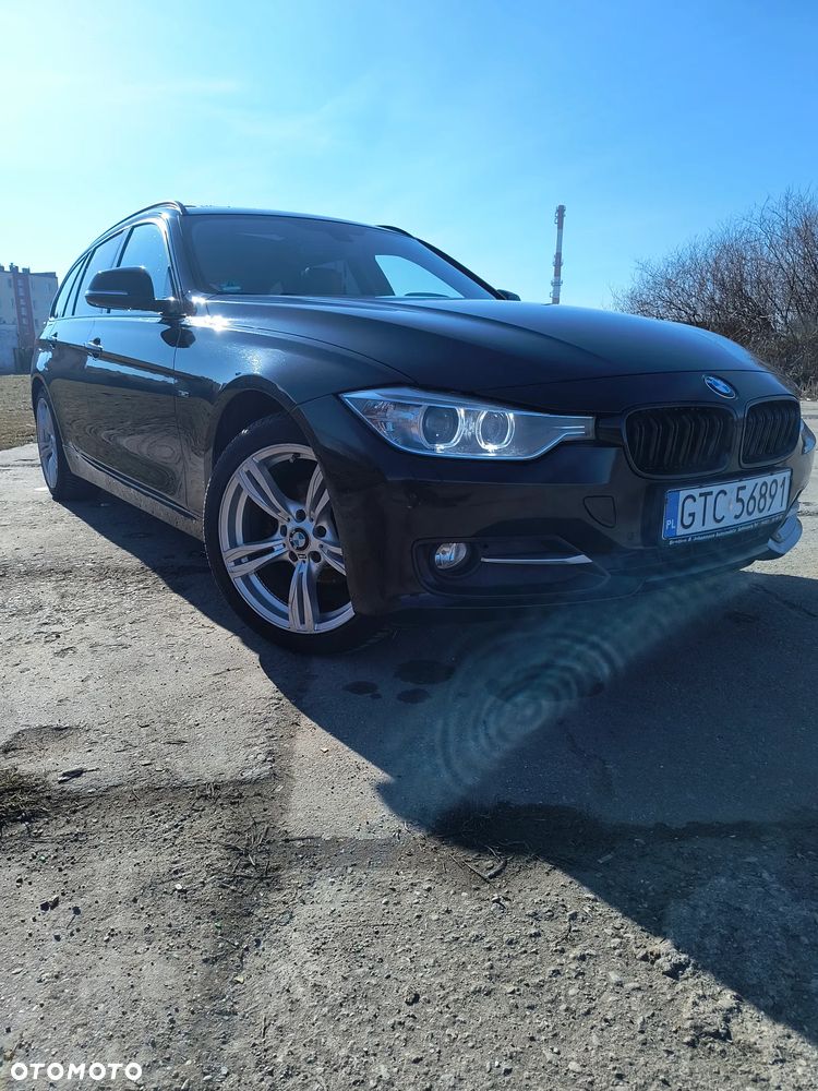 BMW Seria 3 318d Sport Line - 9