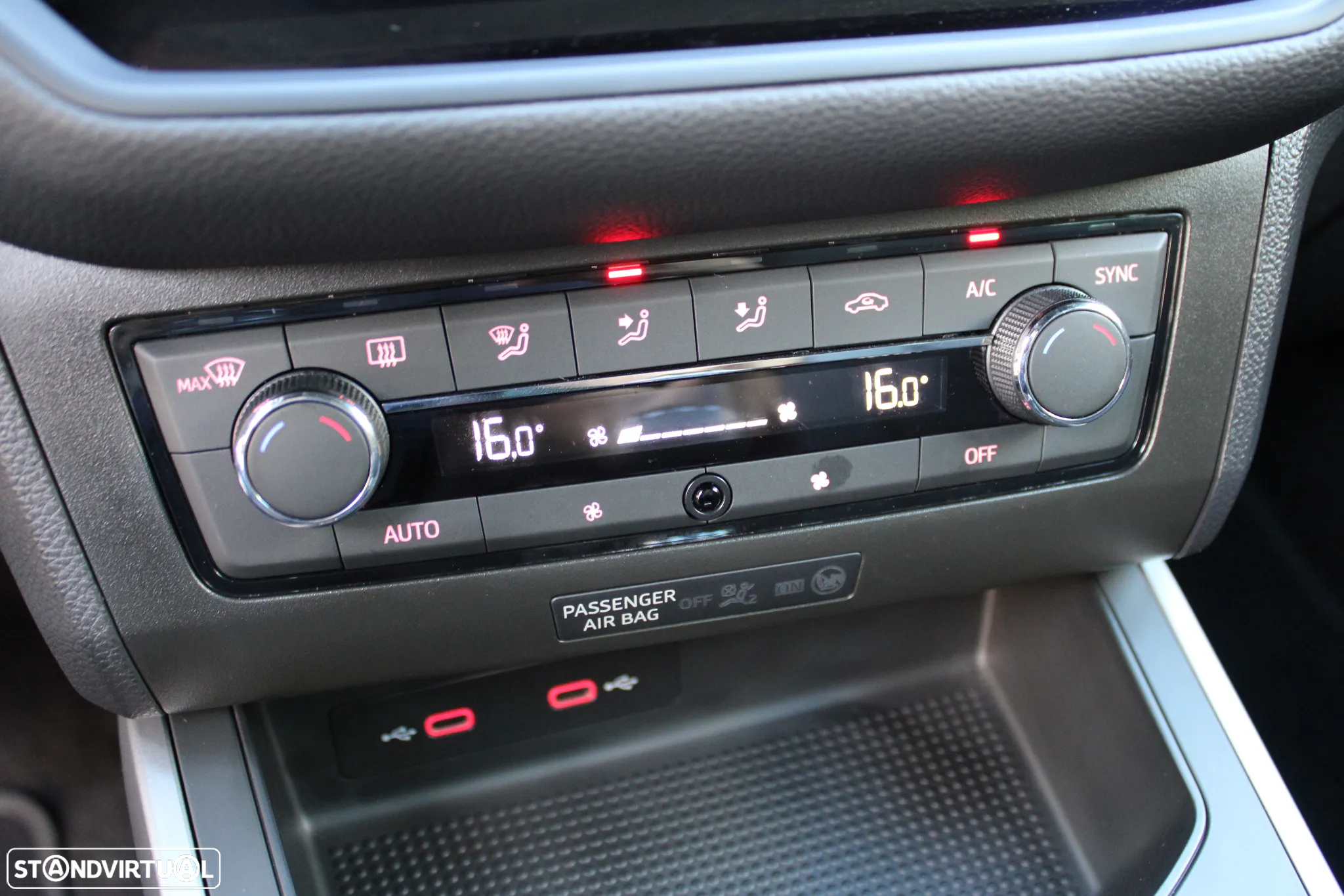SEAT Arona 1.0 TSI FR - 30