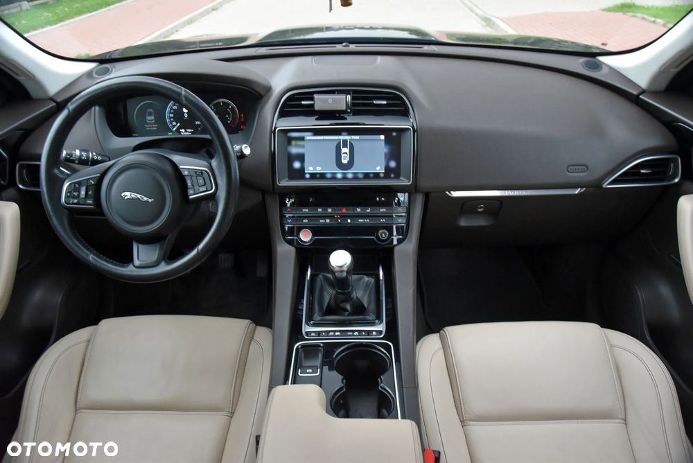 Jaguar F-Pace 2.0 i4D AWD R-Sport - 21