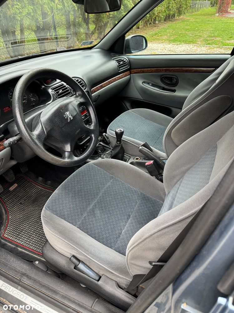 Peugeot 406 2.0 HDI STDT - 13