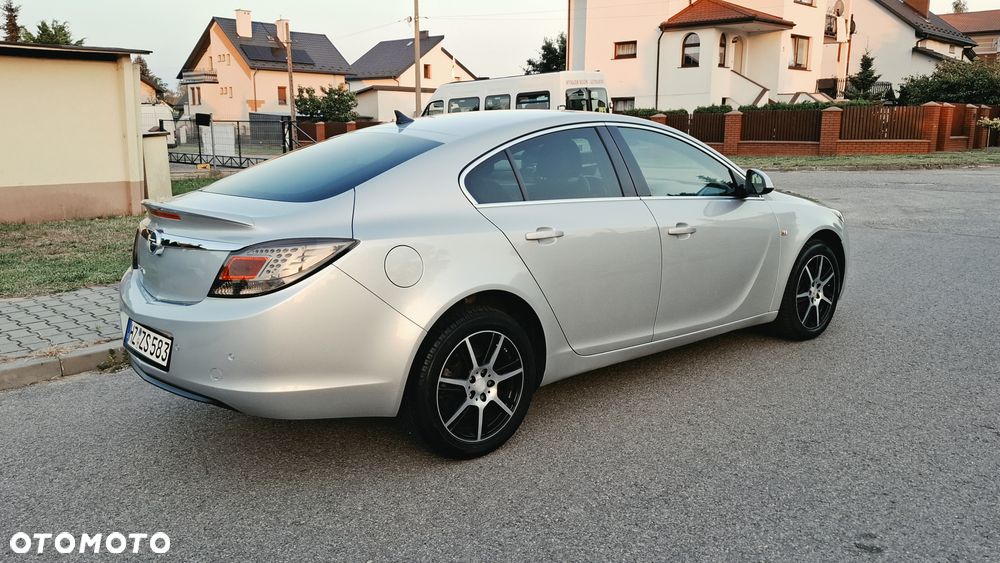 Opel Insignia 1.8 Elegance - 23