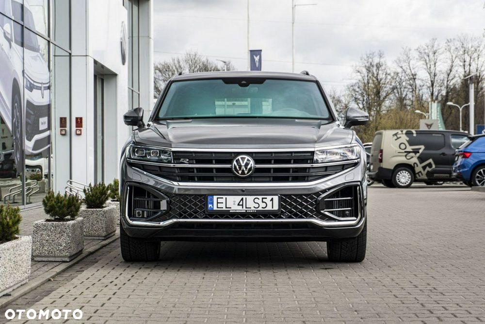 Volkswagen Touareg - 4