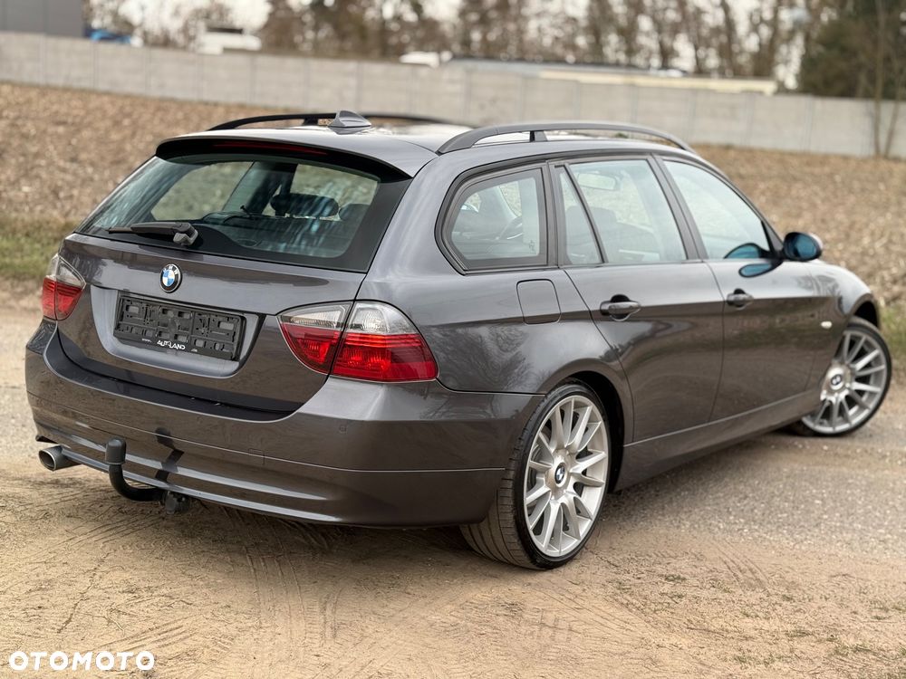 BMW Seria 3 320d DPF - 28